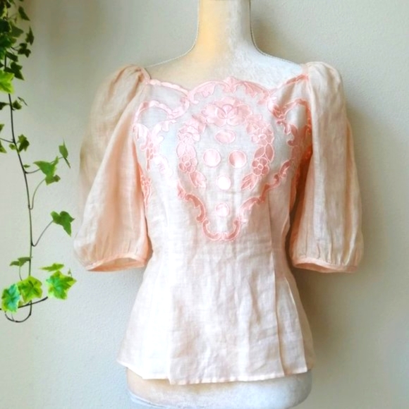 Vintage Tops - Vintage Romantic Linen Lace Blouse • Puff sleeves